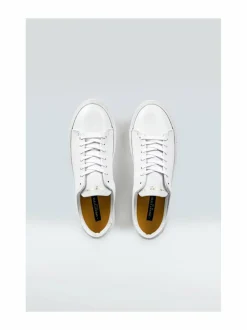 Moore-nahkasneakerit