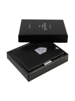 Nahkalompakko, Black