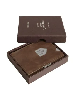 Nahkalompakko, Hazelnut