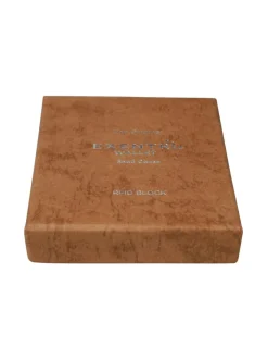 Nahkalompakko, Sand Chess