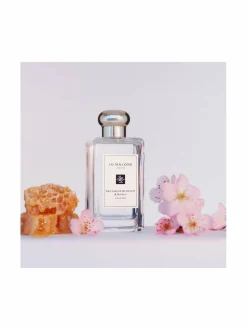 Nectarine Blossom & Honey Cologne -tuoksu