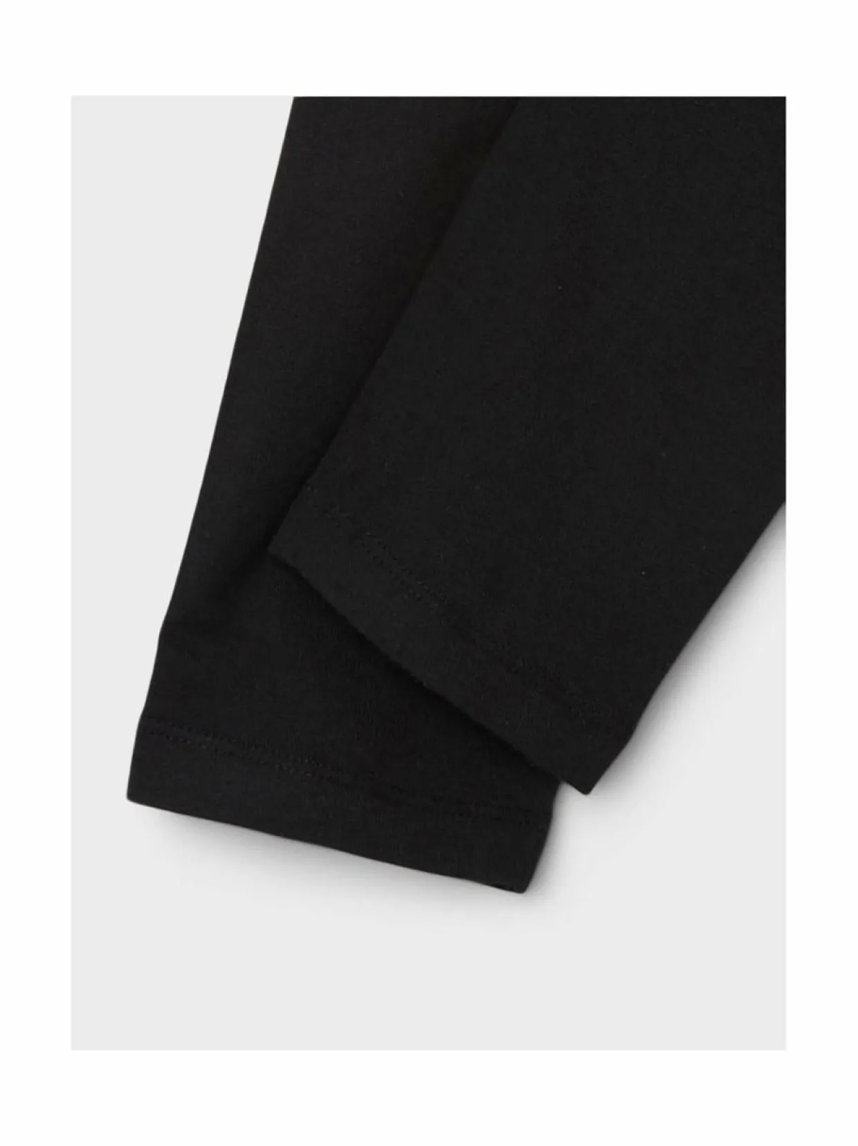 NkfVivian-caprileggingsit