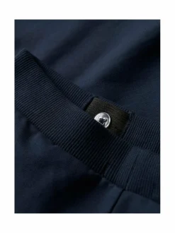 NmmLogan-collegehousut