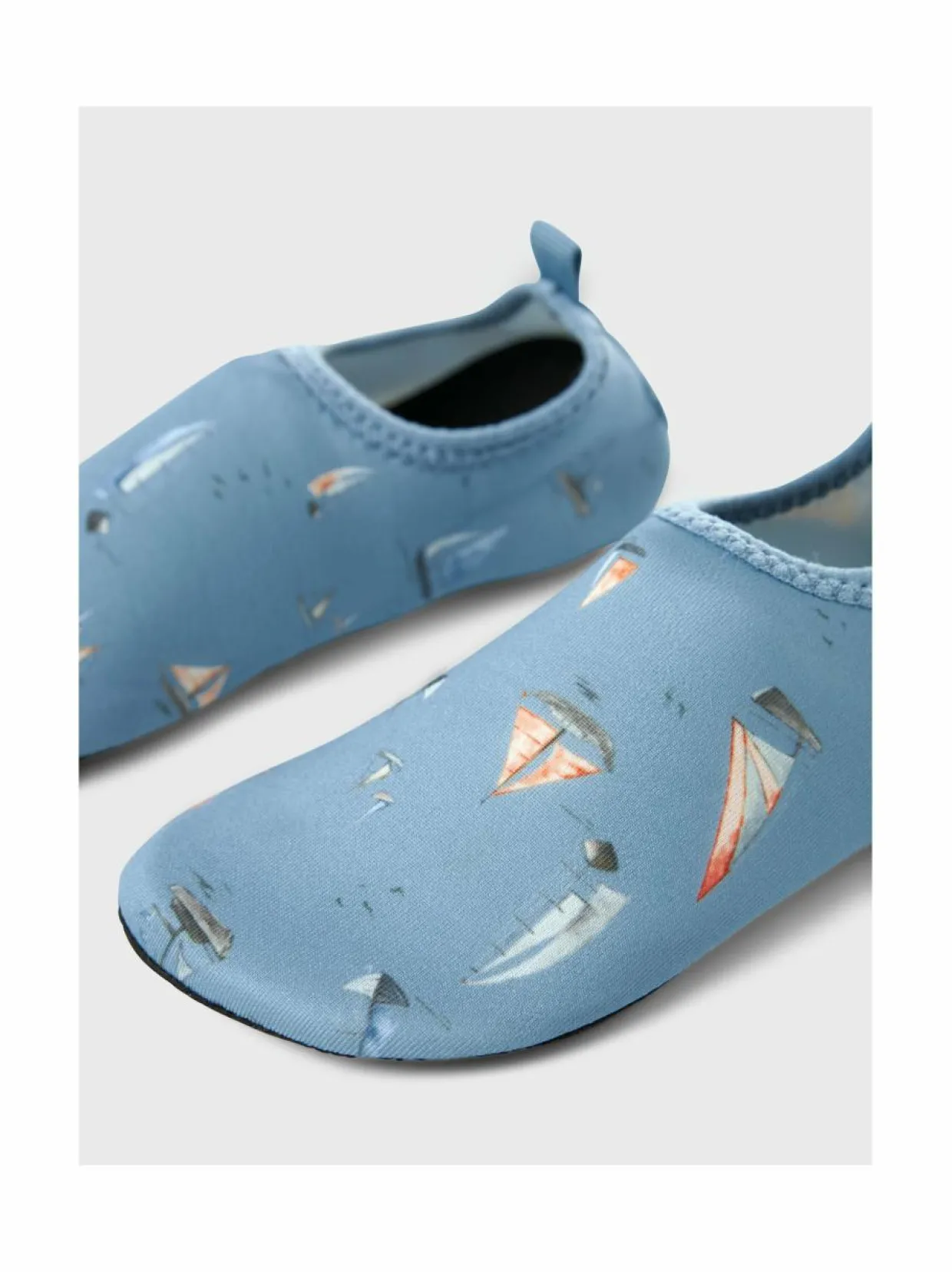 NmmZilo UV -uimakengät