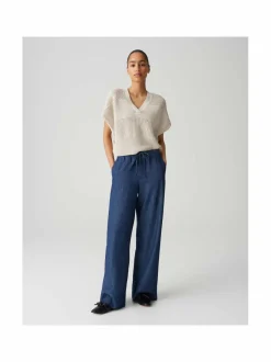 Pekina Strick -neule