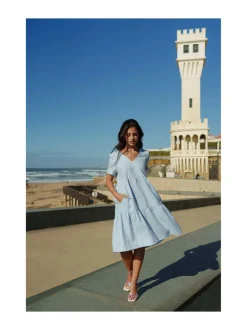 Pellava Kerrosmekko, Sky Blue