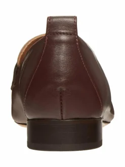 Penelope-nahkaloaferit