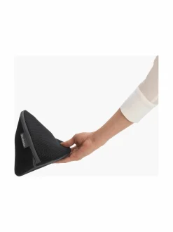 Pesupussi rintaliiveille