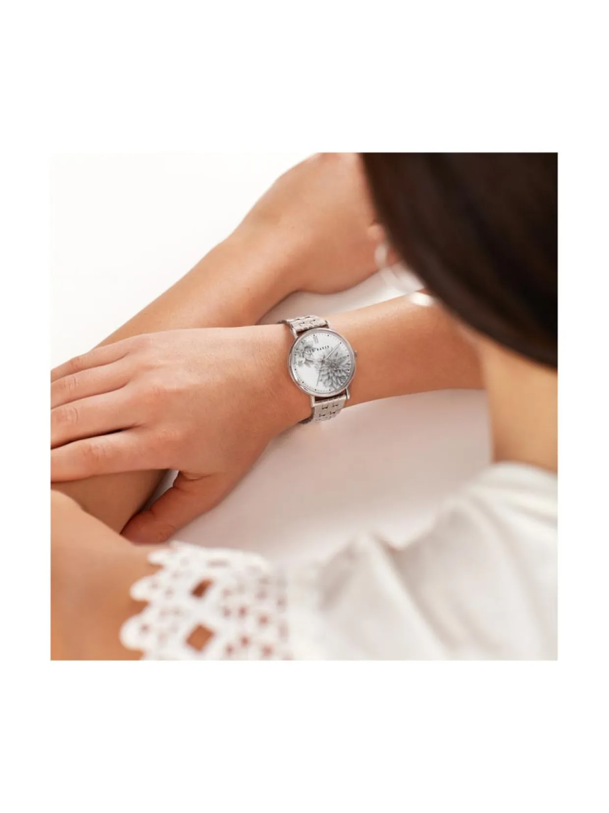 PHYLIPA PEONIA 37MM -RANNEKELLO