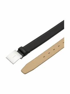 Plaque Buckle -nahkavyö