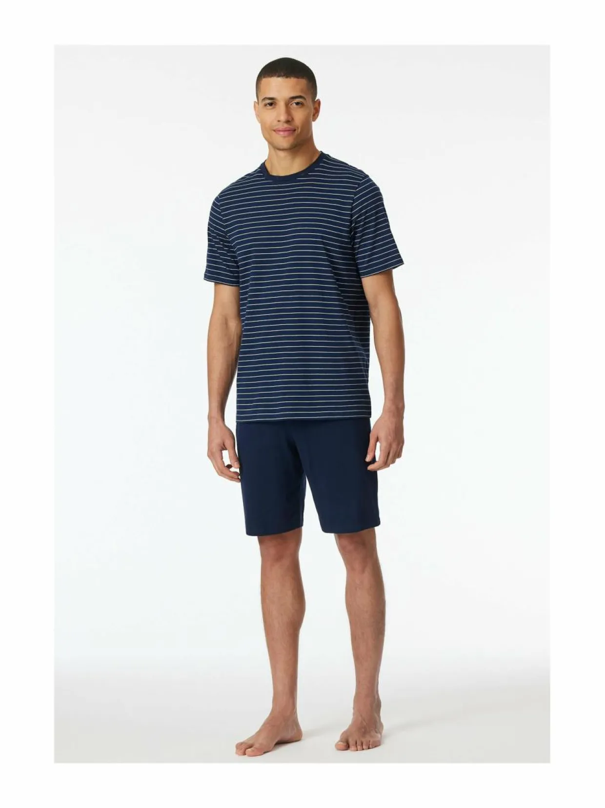 Pyjamapaita ja -shortsit