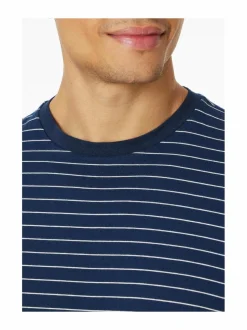 Pyjamapaita ja -shortsit