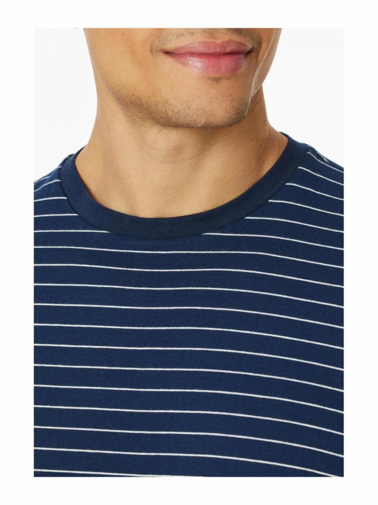 Pyjamapaita ja -shortsit