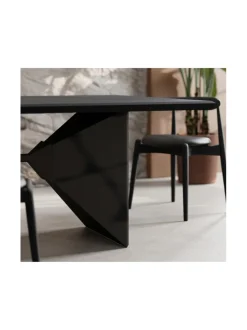 Pyramis-ruokapöytä 250 x 110 x 74 cm