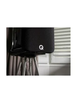 Q Acoustics Concept 30 jalustakaiutinpari, valkoinen