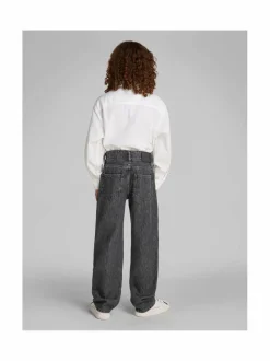 Regular Straight -farkut