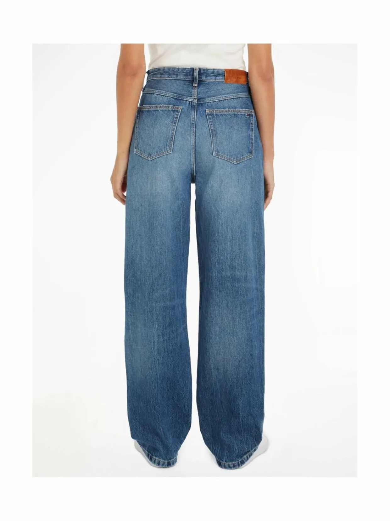 Relaxed Straight -farkut