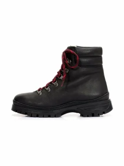 Saana-nahkanilkkurit