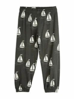 Sailing Boats -collegehousut