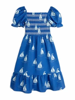 Sailing Boats -smokkirypytetty mekko