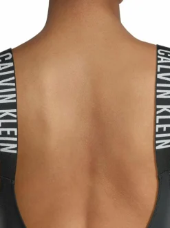 Scoop Back -uimapuku