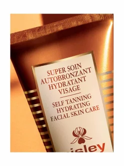 Self Tanning Facial Skincare -itseruskettava kasvovoide 60 ml