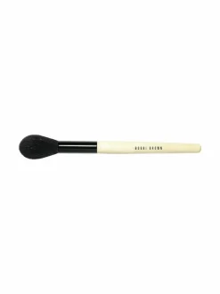 Sheer Powder Brush -puuterisivellin