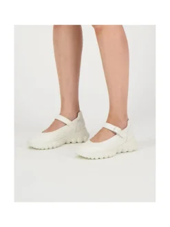 Sisterhood Porcelain