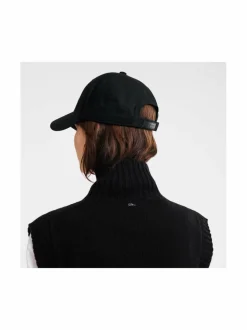 Solid Cap -lippalakki