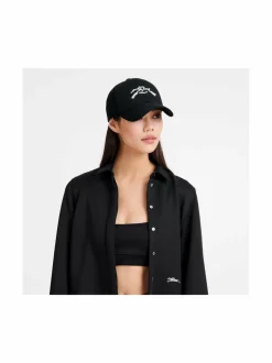 Solid Cap -lippalakki