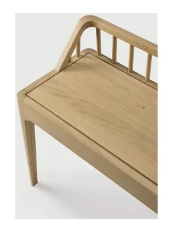 Spindle penkki, tammi