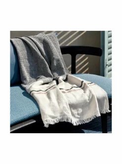 Stripe-pellavahuopa 130 x 170 cm