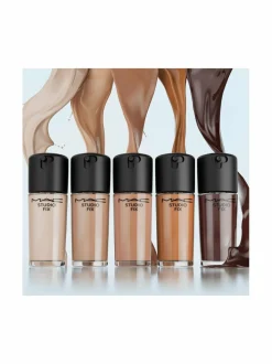 Studio Fix Fluid Broad Spectrum SPF15 -meikkivoide 30 L