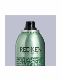 Styling Touchable Texture -muotoiluvaahto 200 ml