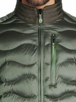 Super Light -tikkitakki