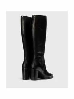 Tall Feminine -nahkasaappaat