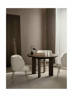 Tarn-puinen ruokapöytä