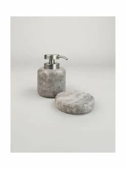 Teramo-saippuapumppu