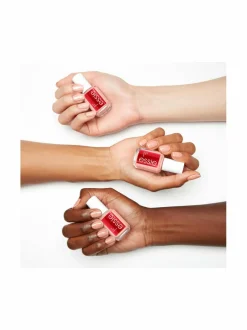 To the Rescue - kynsihoitotuote geelilakkauksen vaurioittamille kynsille