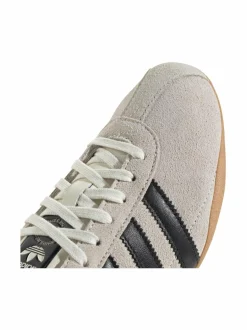 Tokyo-nahkasneakerit