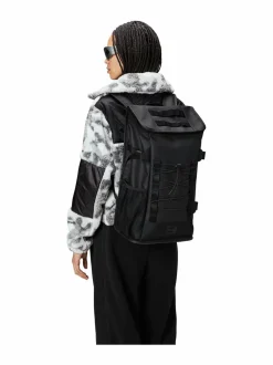 Trail Mountaineer W3 - vedenpitävä reppu