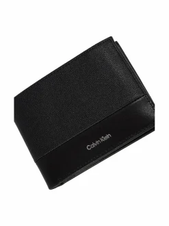 Trifold-nahkalompakko