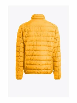 Ugo-kevytuntuvatakki