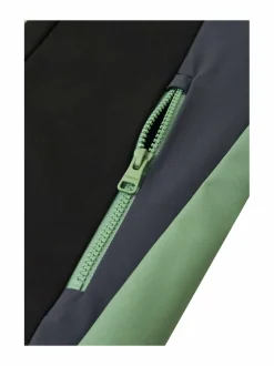 Vaeltava-ulkoilutakki