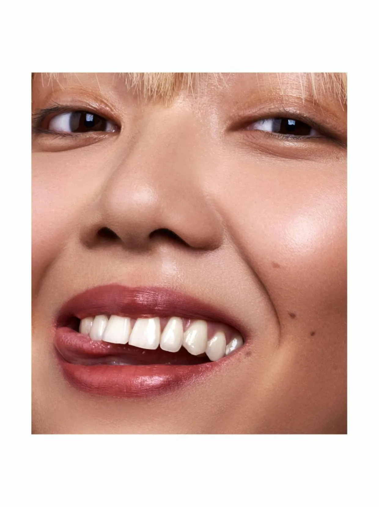 Velvet Wear Cream Lipstick, N32 -huulipuna