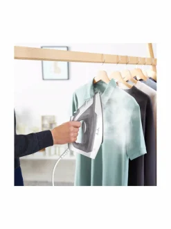 Virtuo 30 -höyrysilitysrauta